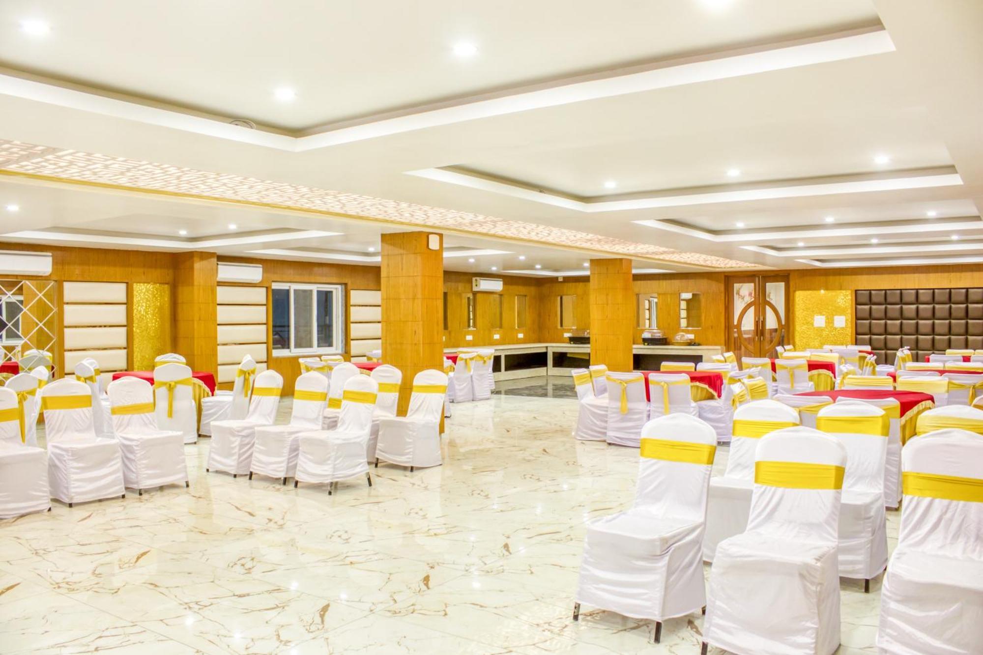 Zip By Spree Hotels Grand Legacy Prime Dehradun Zewnętrze zdjęcie