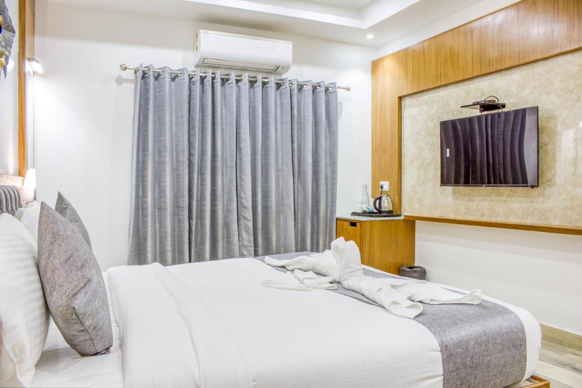Zip By Spree Hotels Grand Legacy Prime Dehradun Zewnętrze zdjęcie
