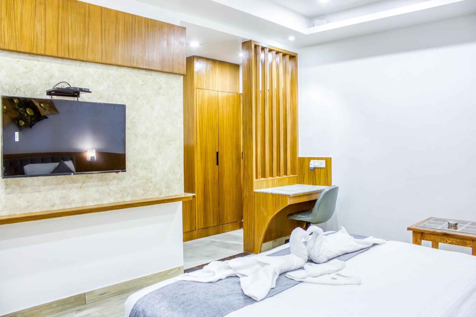 Zip By Spree Hotels Grand Legacy Prime Dehradun Zewnętrze zdjęcie